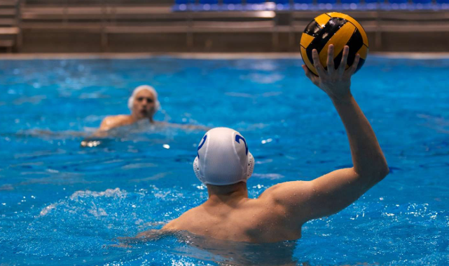 teknik-dasar-polo-air-yang-wajib-dikuasai